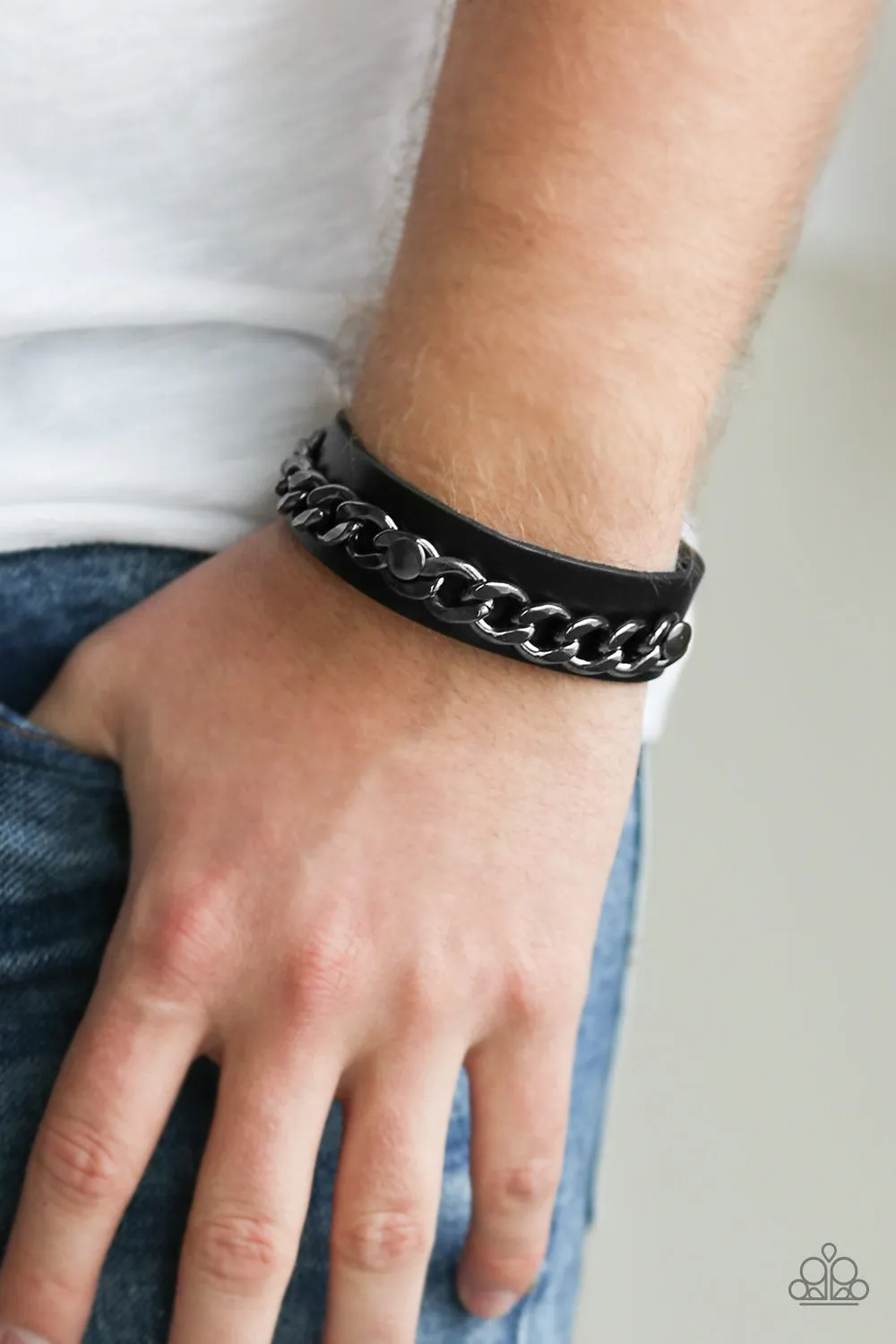 Be The CHAINge Black-Urban Bracelet