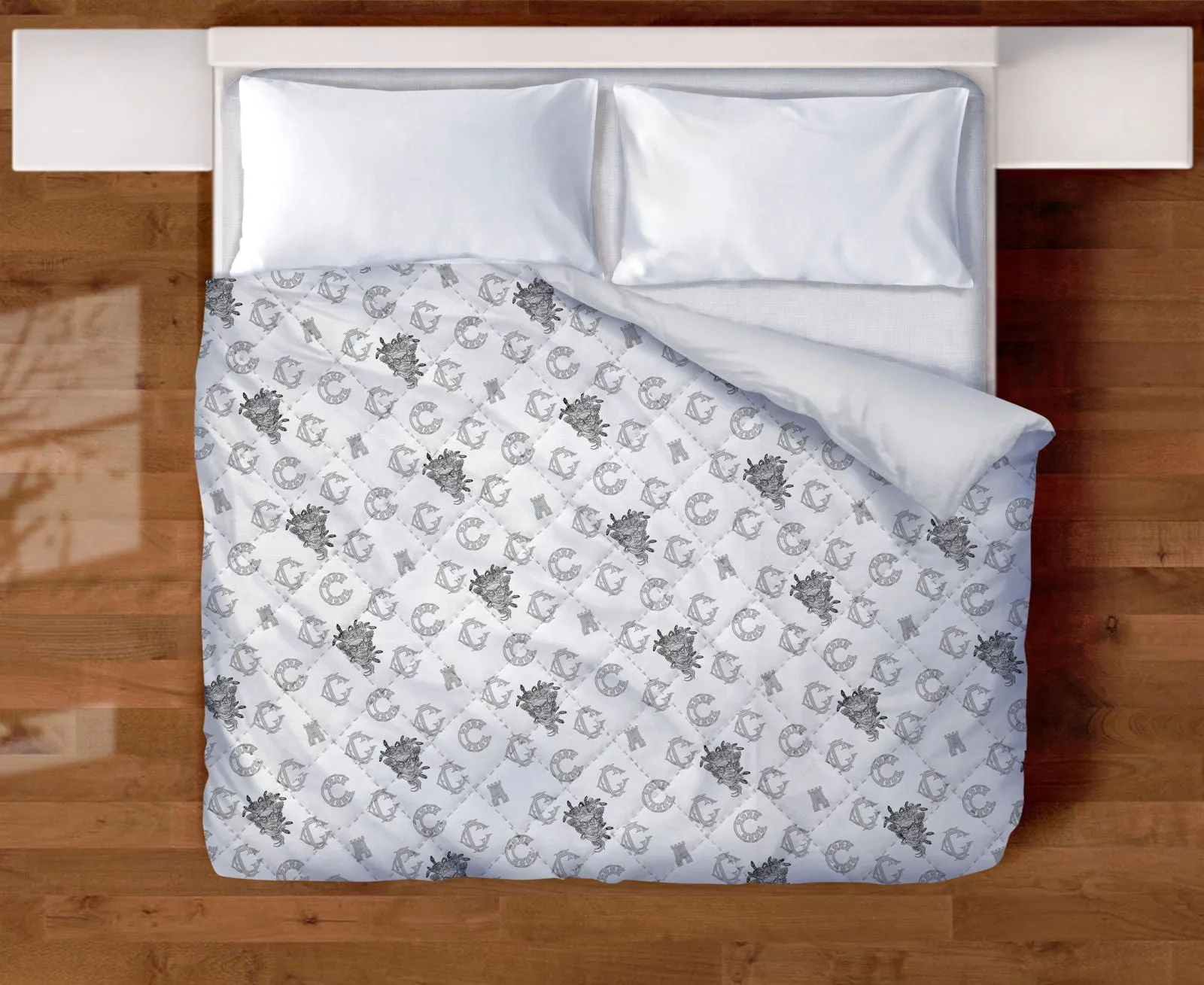 Medusa C Quilted Comforter