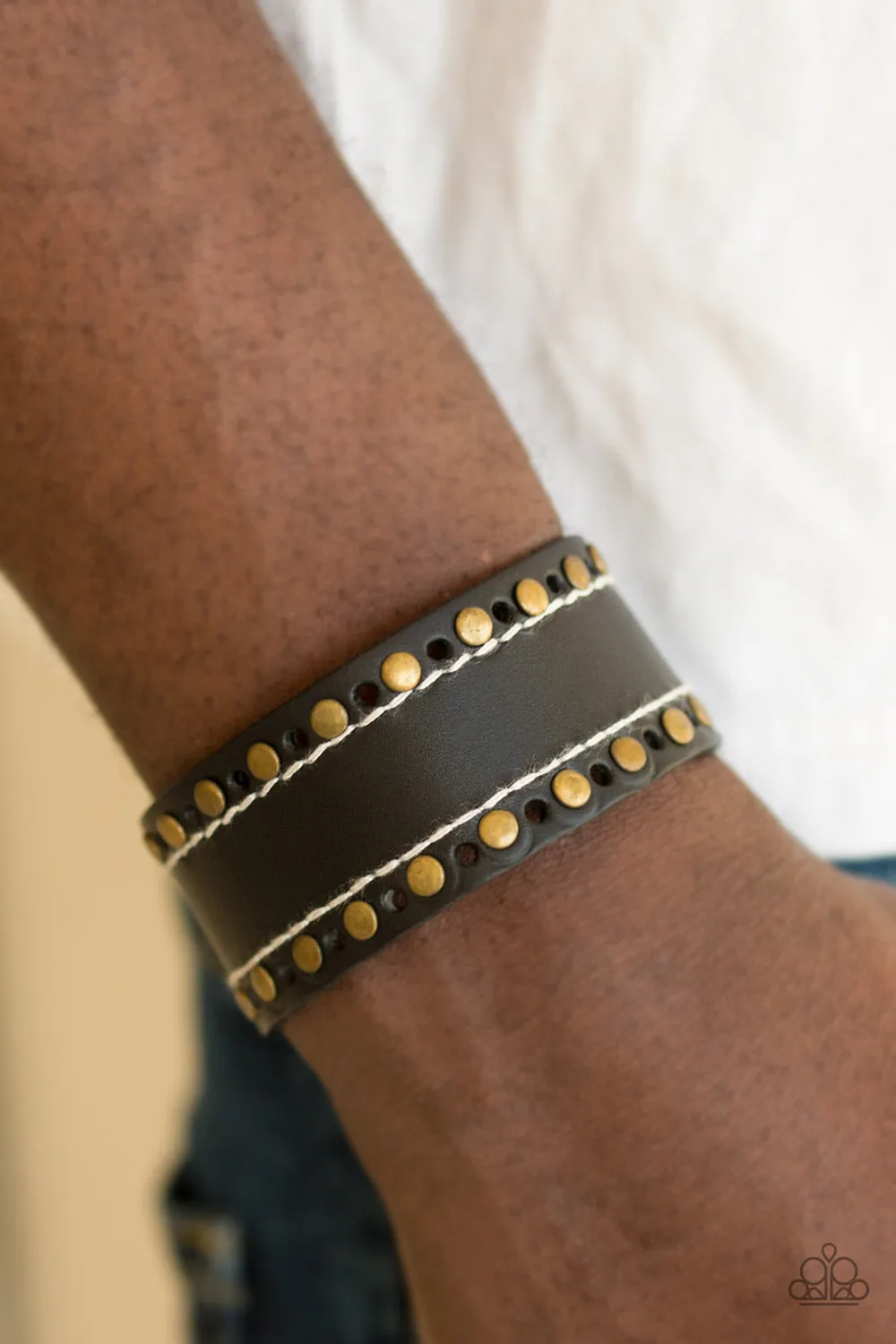 The WANDERER Years Black-Urban Bracelet