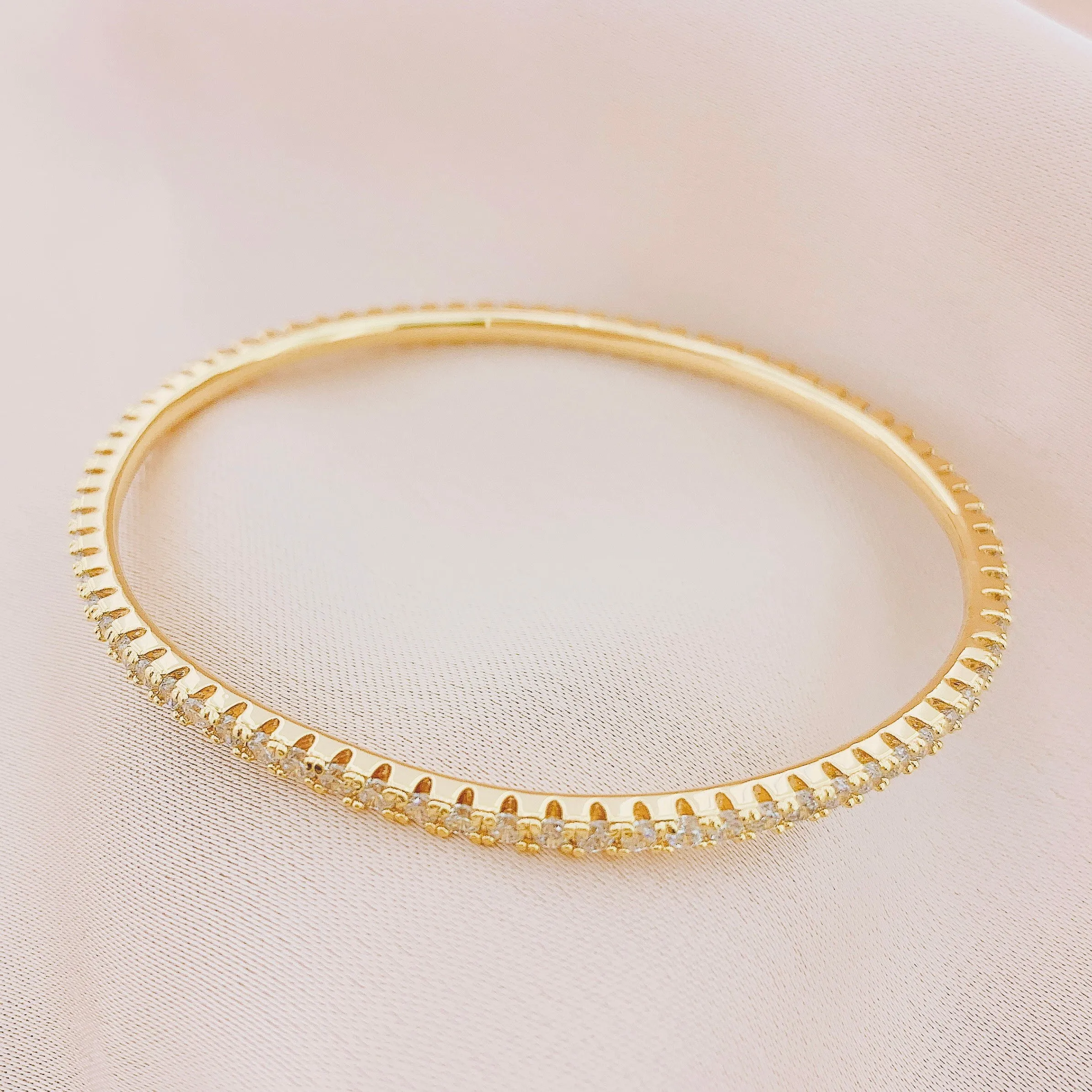 Women's Fashion CZ Bangle